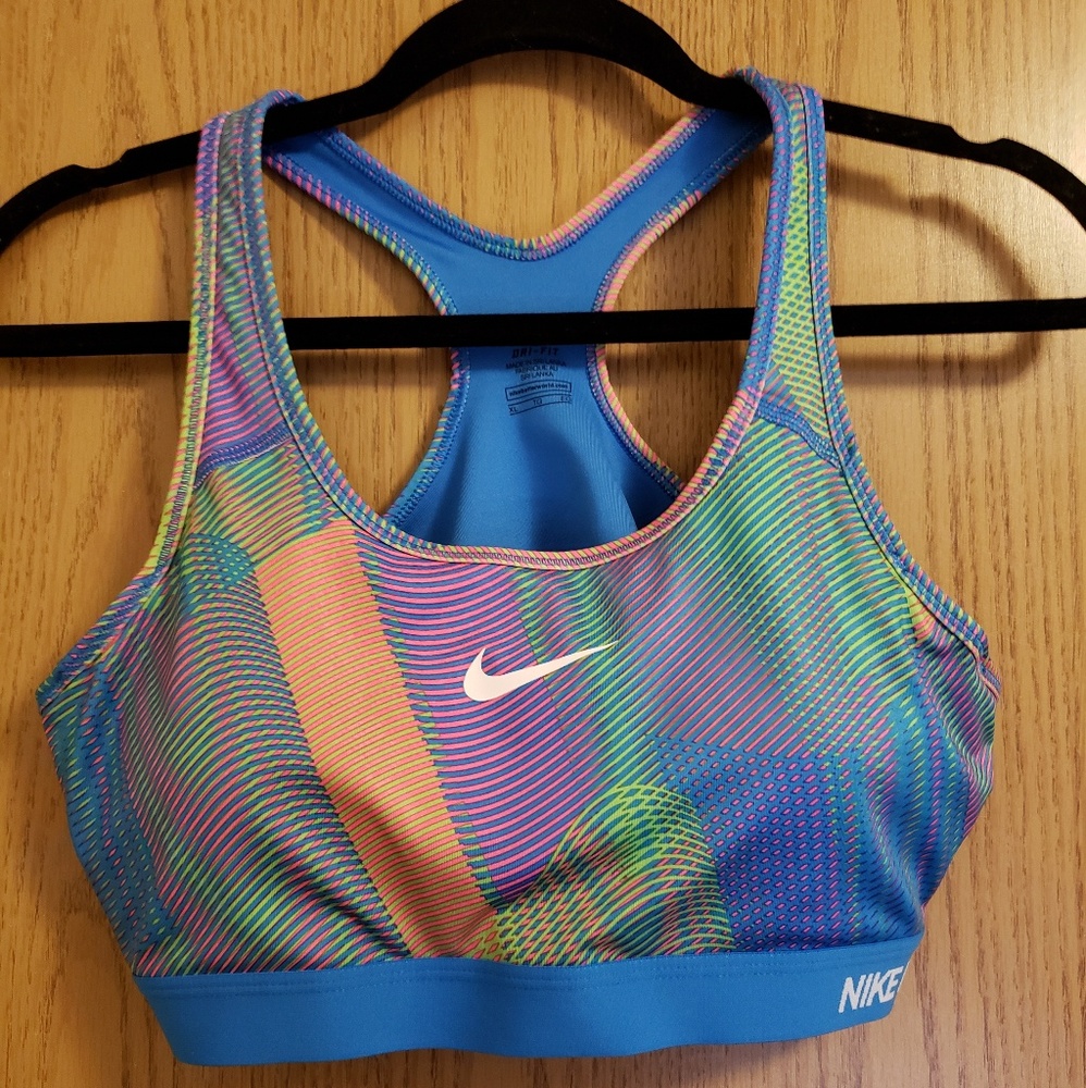 Nike Pro Sports Bra